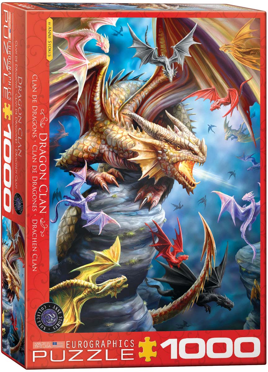 Dragon Clan palapeli on Anne Stokesin kuvittama lohikäärmepalapeli. Lohikäärmeet ovat kuvittajan suosikkiaihe. Valmistaja Eurographics Eurographicsin palapelit on leikattu SmartCut-tekniikalla.
