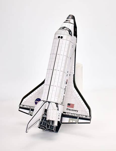 Revell 3D 126p NASA Space Shuttle Discovery - Image 2