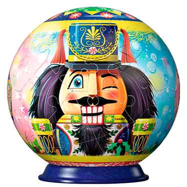 3d-palapeli joka valmiina on pallon mallinen. Valmistaja Ravensburger