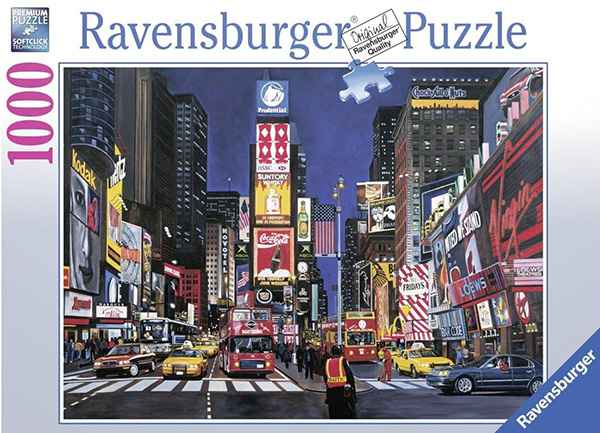 Times Square palapeli 1000 palaa on näkymä New Yorkin Times Squaren valomainosten ja liikenteen täyttämään iltaan.
