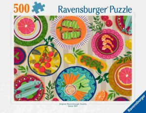 Delicious picnic palapeli 500 palaa on Ravensburgerin ruoka-aiheinen palapeli. Lautasille on aseteltu erilaisia ruoka-annoksia herkut palapeli