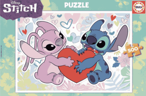 Stitch and Angel palapeli 500 palaa on Educan Disney-aiheinen, värikäs Stitch-palapeli.