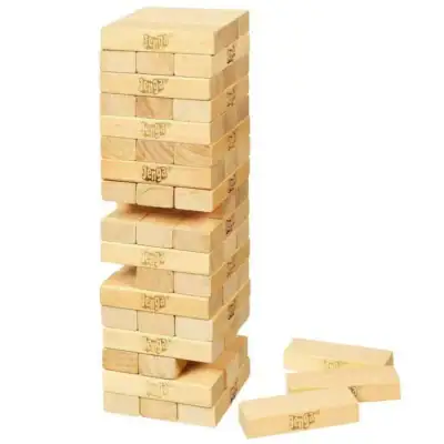 Jenga peli on klassinen huojuva torni -peli