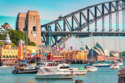 Secret Sydney palapeli 3000 palaa on Ravensburgerin Australia-aiheinen palapeli, jossa valokuvamaisema Sydneystä. 3000 palan palapeli