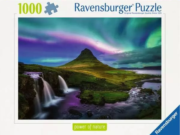 Aurora over Kirkjufell palapeli 1000 palaa on maisemapalapeli, jossa revontulet leiskuvat Kirkjufell-vuoren yllä Islannissa.