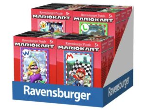 Ravensburger Mario Kart Mini on pienikokoinen palapeli, joka on pakattu vähän isompaan rasiaan kuin pelikortit.