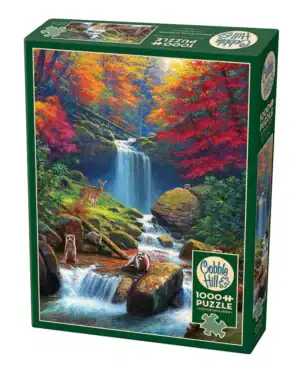 Cobble Hill Mystic Falls in Autumn on kaunis maisemapalapeli. Syksyn värittämät puut, vesiputous, peura ja veikeät pesukarhut